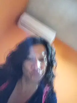 miicheele32 online show from 11.17.25