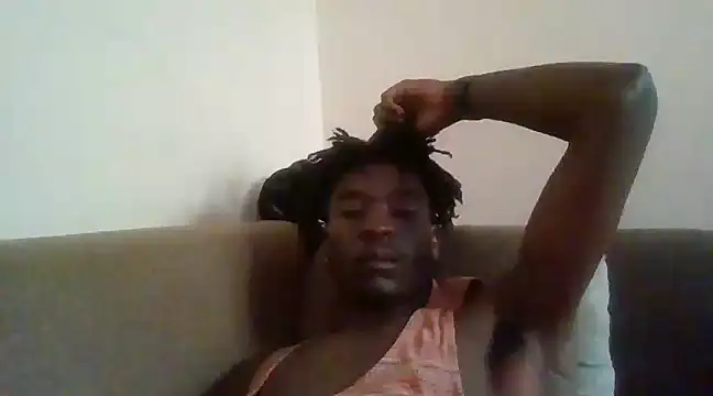 Snapshot of SmallGoodNutts chatting on 02.02.25 SmallGoodNutts online show from 02.02.25