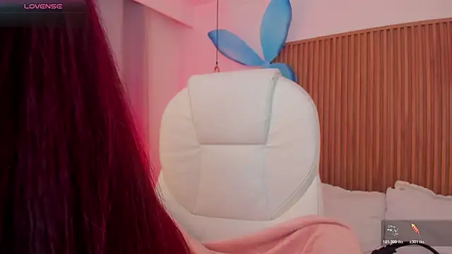 sophiecherry  online show from 11.04.25