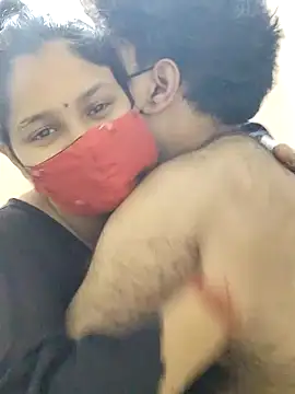 IND COUPLE1 online show from 12.08.24