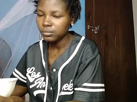 TrishaKalid online show from 10.27.25