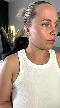 Charming Daphny online show from 07.16.26