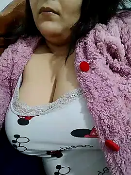 Snapshot of DALO3A85 chatting on 02.20.26 DALO3A85 online show from 02.20.26