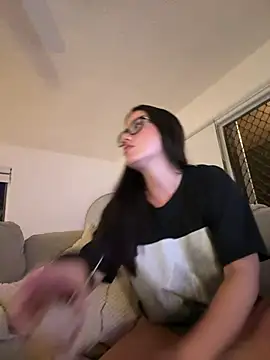 Snapshot of summermc_xx chatting on 03.20.25 summermc xx online show from 03.20.25