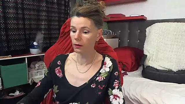 kellyterapy online show from 02.15.25