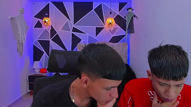 Juan Nd Steven online show from 10.28.25