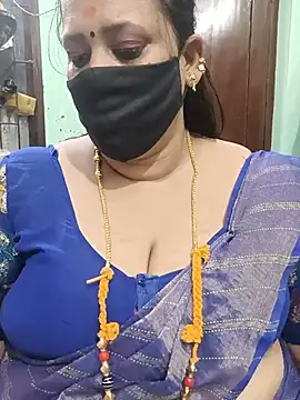 Snapshot of ashikaa_r chatting on 07.25.26 ashikaa r online show from 07.25.26