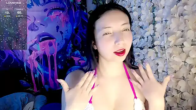 Snapshot of barbarablade chatting on 10.14.25 barbarablade online show from 10.14.25