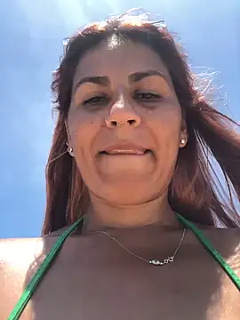 Snapshot of diosa202 chatting on 11.05.25 diosa202 online show from 11.05.25