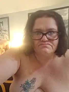 Snapshot of mcv131985 chatting on 01.14.25 mcv131985 online show from 01.14.25