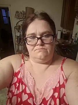 Snapshot of mcv131985 chatting on 02.17.25 mcv131985 online show from 02.17.25