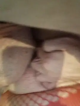 Snapshot of mcv131985 chatting on 02.28.25 mcv131985 online show from 02.28.25