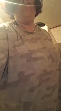 Snapshot of mcv131985 chatting on 03.07.25 mcv131985 online show from 03.07.25