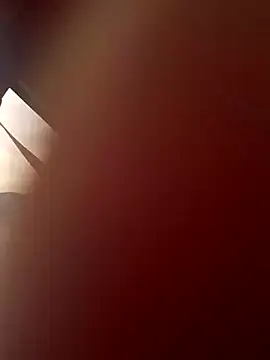 Snapshot of mcv131985 chatting on 03.15.25 mcv131985 online show from 03.15.25