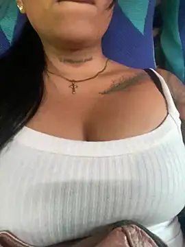 Snapshot of luisa16xxx chatting on 12.18.24 luisa16xxx online show from 12.18.24