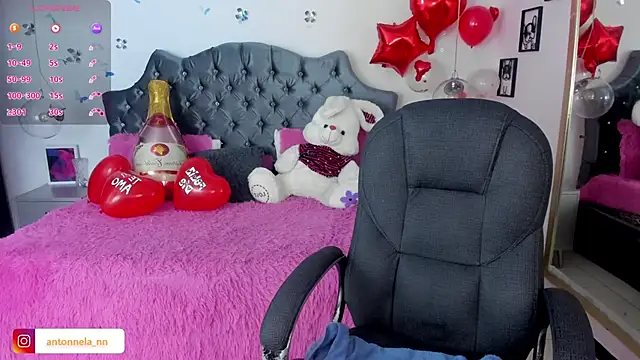  Antonnela  online show from 02.19.25