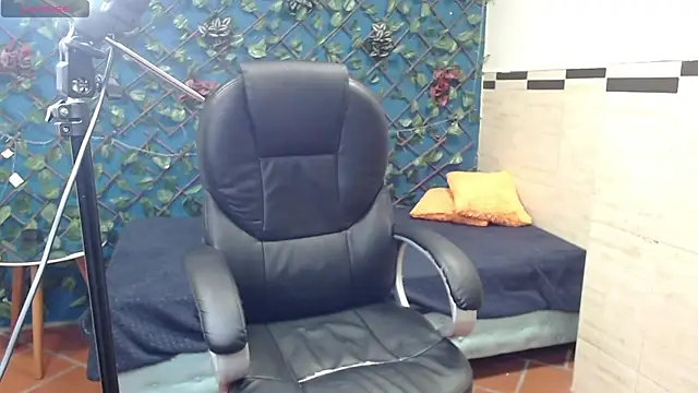 Waturox online show from 01.16.25