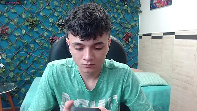 Waturox online show from 03.15.25