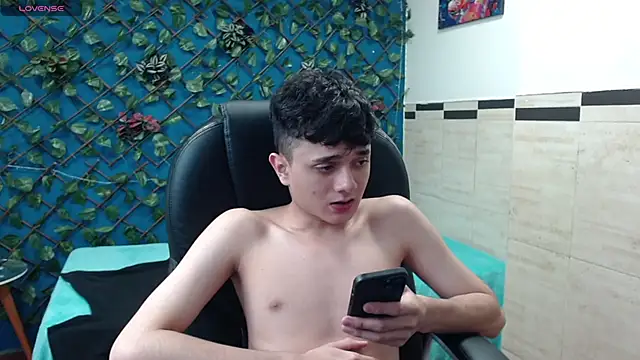 Waturox online show from 03.21.25