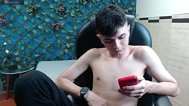 Waturox online show from 10.20.25