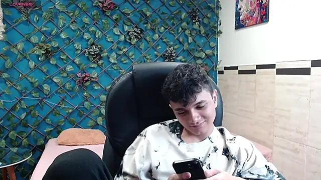 Waturox online show from 11.08.25