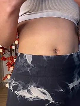 VictoriaHiill online show from 02.28.26