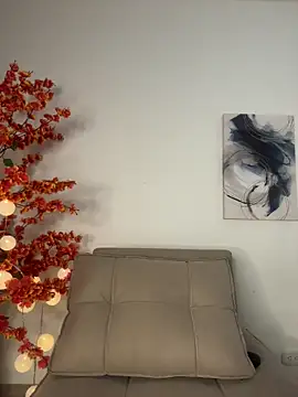 VictoriaHiill online show from 05.28.26