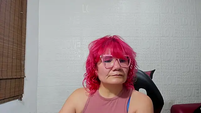 Snapshot of Salomeediaz_ chatting on 02.18.25 Salomeediaz online show from 02.18.25