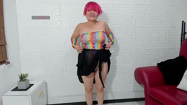 Snapshot of Salomeediaz_ chatting on 02.21.25 Salomeediaz online show from 02.21.25