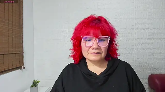 Snapshot of Salomeediaz_ chatting on 03.04.25 Salomeediaz online show from 03.04.25