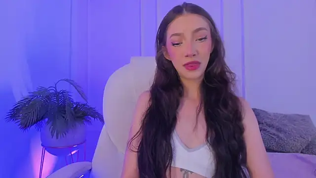 Mariapettit online show from 03.06.25