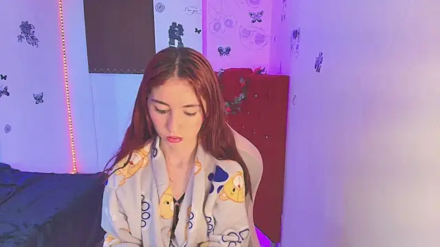 mildre303av online show from 10.13.25