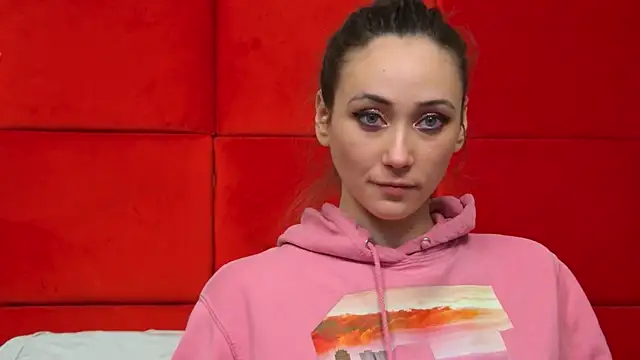 Snapshot of AliceMunro chatting on 02.27.25 AliceMunro online show from 02.27.25