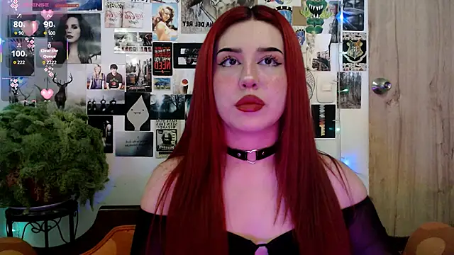 Snapshot of Sunny-hott chatting on 11.24.25 Sunny-hott online show from 11.24.25