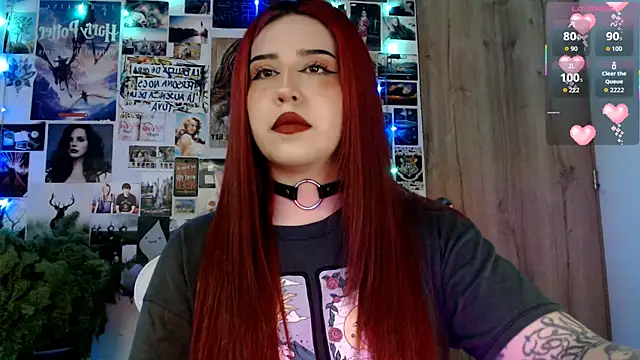 Snapshot of Sunny-hott chatting on 12.19.25 Sunny-hott online show from 12.19.25