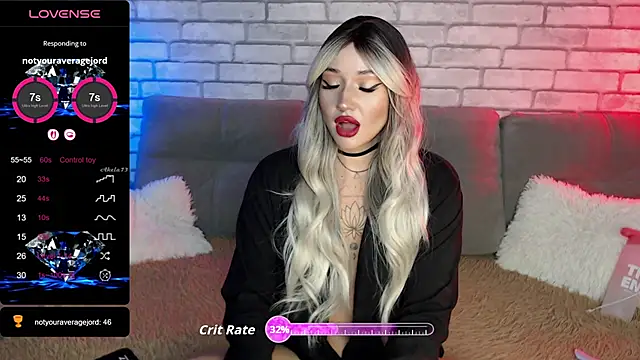 Snapshot of Eva_Evile chatting on 03.08.26 Eva Evile online show from 03.08.26