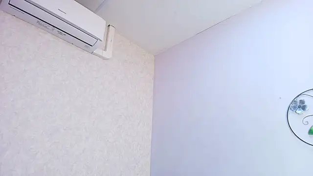 Chantal taylor  online show from 10.15.25