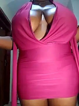 Snapshot of suckmyboobs12_ chatting on 03.16.25 suckmyboobs12 online show from 03.16.25