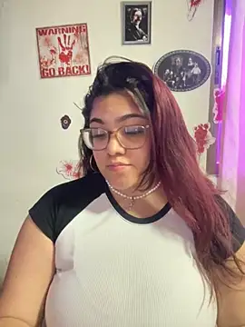 KathyGonzalez online show from 10.06.25