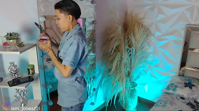 Jonesliam23 online show from 03.09.26