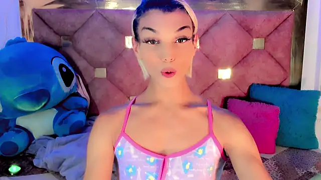 the-horus-girl online show from 12.16.24