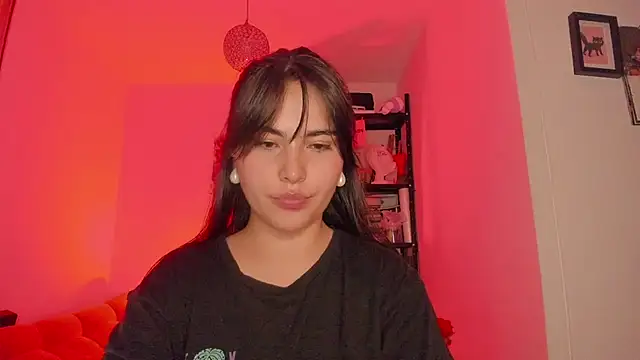 Snapshot of sol__angel chatting on 02.28.25 sol angel online show from 02.28.25