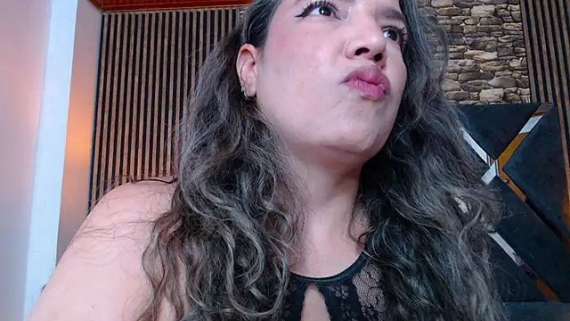 marie hss online show from 09.17.25