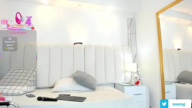 Saraycum online show from 03.18.25