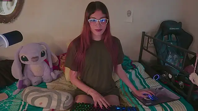 Snapshot of xofix chatting on 12.06.24 xofix online show from 12.06.24