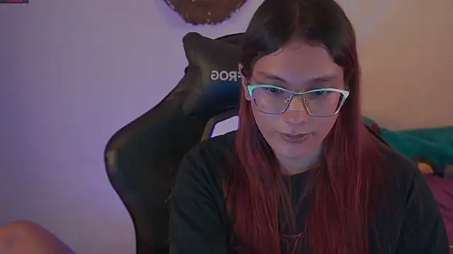 Snapshot of xofix chatting on 12.16.24 xofix online show from 12.16.24