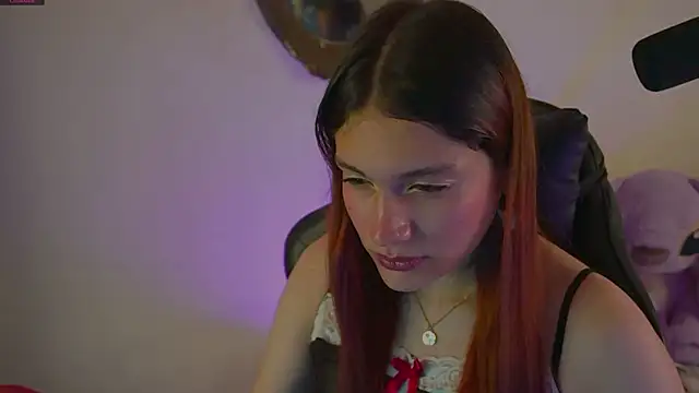 Snapshot of xofix chatting on 12.27.24 xofix online show from 12.27.24