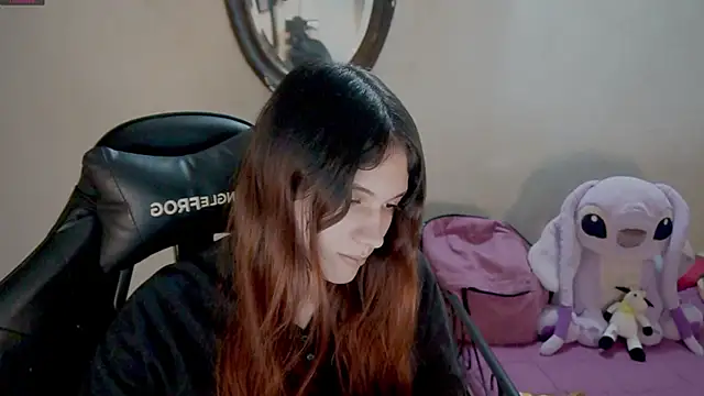 Snapshot of xofix chatting on 03.19.25 xofix online show from 03.19.25