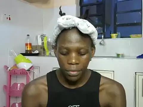 Moniklavy online show from 02.11.25