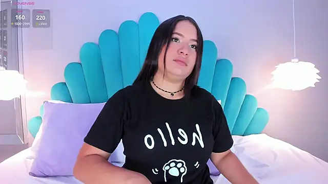 Snapshot of HannaKarson chatting on 02.01.25 HannaKarson online show from 02.01.25